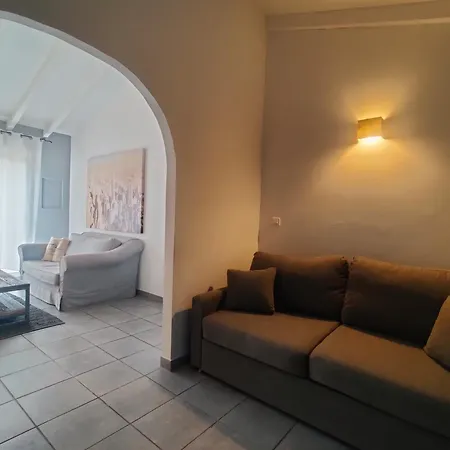 Le Roc E Fiori - Teritoria Готель