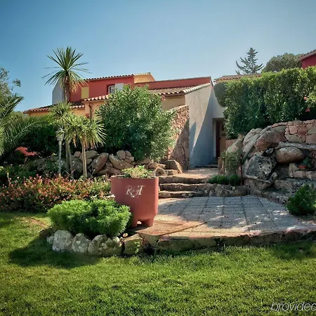 Hotel Le Roc E Fiori - Teritoria Porto-Vecchio (Corsica)